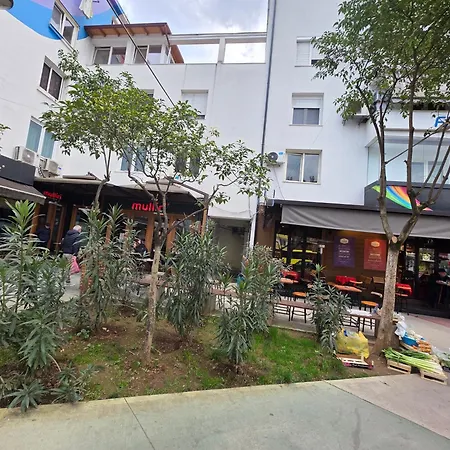 Twoviews Apartements 1 Tiran