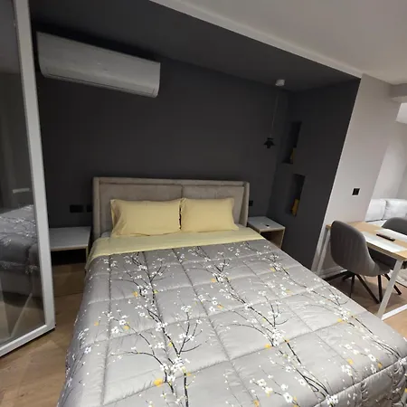 Twoviews Apartements 1 *