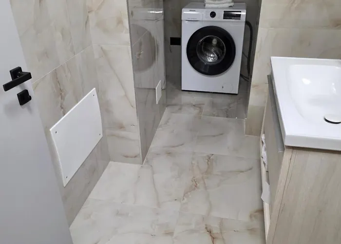 Twoviews Apartements 1 * Tirana